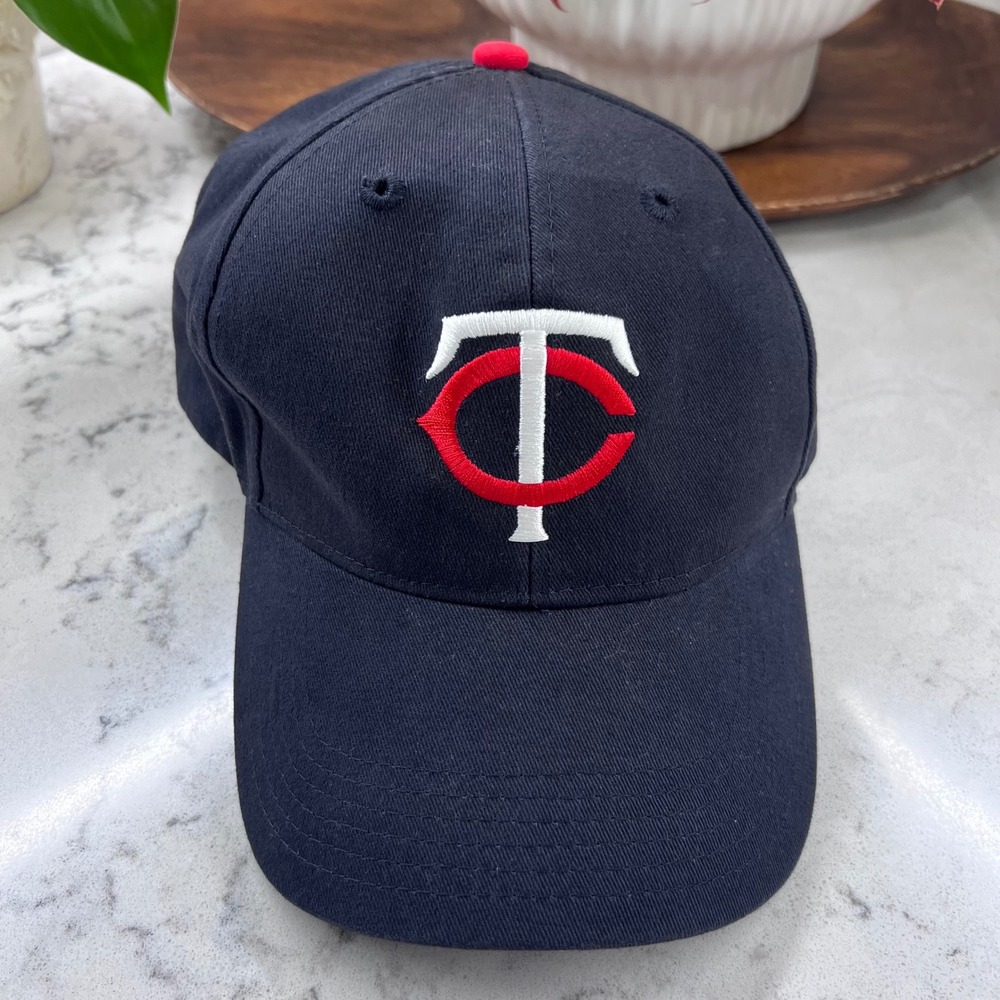 Fan Favorite Minnesota Twins MLB Navy Blue Adjustable Baseball Cap Hat OSFA